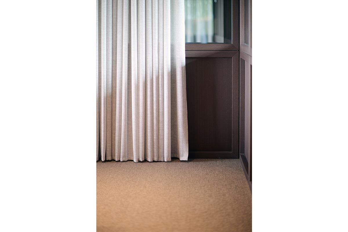 8002 UMBER BROWN 12.jpg